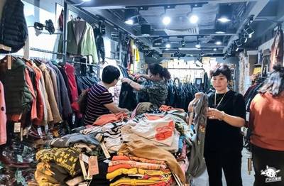 凌晨四點，廣州白馬 淘寶服裝帝國的批發心臟